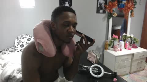 Snapshot of kimandyuk chatting on 12/14/24, 07:25 Kim Yuk online show from 12/14/24, 07:25