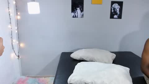 Snapshot of kimandyuk chatting on 01/14/25, 07:21 Kim Yuk online show from 01/14/25, 07:21