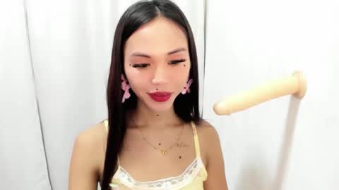 Snapshot of kimberly_tart chatting on 11/04/25, 11:26 Kimberly online show from 11/04/25, 11:26