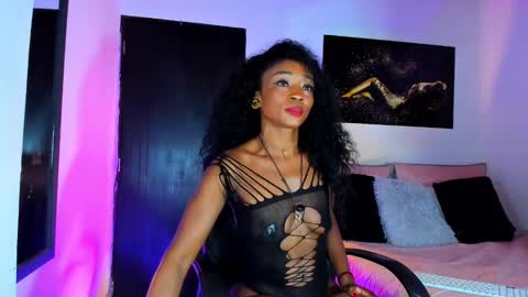 Kimberly Banks online show from 02/20/25, 11:32