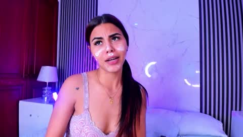 Kimberly Loren online show from 10/11/25, 09:24