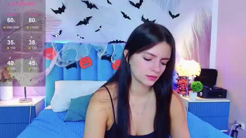 Snapshot of kimberlyy77 chatting on 11/02/25, 06:27 Kim online show from 11/02/25, 06:27