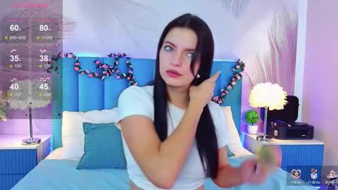 Snapshot of kimberlyy77 chatting on 11/08/25, 06:24 Kim online show from 11/08/25, 06:24