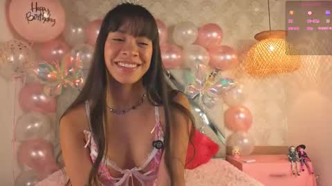 kimhilton online show from 10/28/25, 05:11