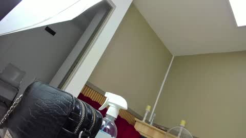 Snapshot of kimi_ivy chatting on 01/17/25, 04:39 kimi_ivy online show from 01/17/25, 04:39