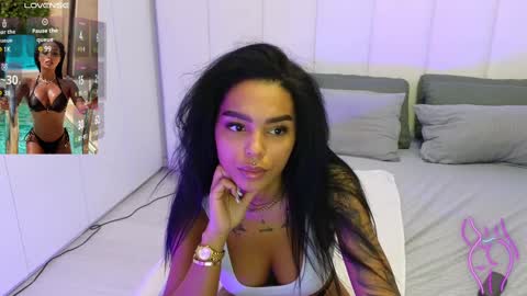 Kim online show from 02/10/25, 04:52