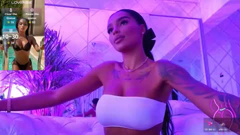 Kim online show from 09/11/25, 11:54