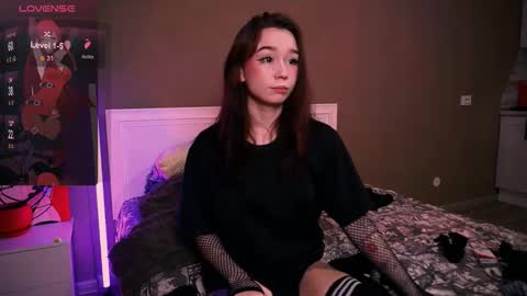 Kimiko online show from 10/10/25, 10:25