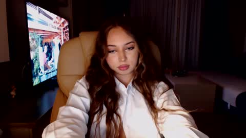 Snapshot of kimlee4 chatting on 01/10/25, 05:13 Kim Lee online show from 01/10/25, 05:13