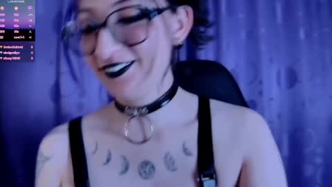 Snapshot of kimlennox_ chatting on 01/30/25, 07:26 online show from 01/30/25, 07:26
