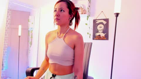 Kimm online show from 12/08/24, 02:18