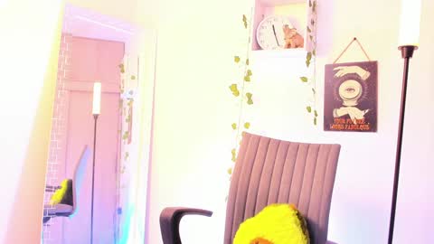 Kimm online show from 12/08/24, 06:39