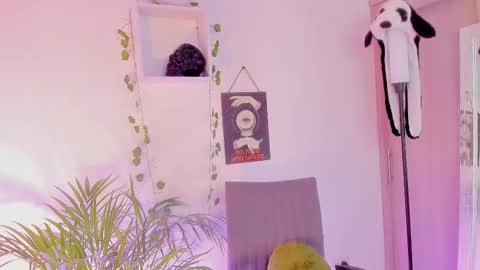 Kimm online show from 09/20/25, 02:56