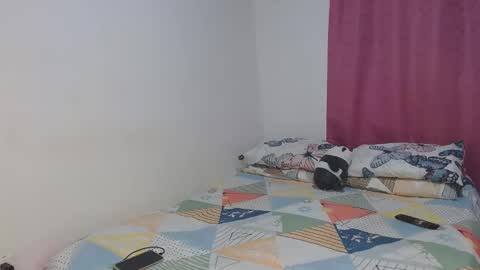 kimmy94192 online show from 01/22/25, 08:51