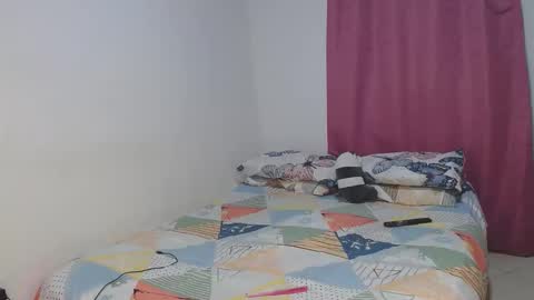 kimmy94192 online show from 01/22/25, 11:56