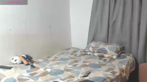 kimmy94192 online show from 09/10/25, 02:50