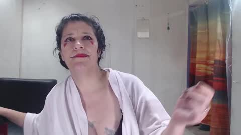 Snapshot of kimmy_sander1 chatting on 10/13/25, 06:52 Kimmy online show from 10/13/25, 06:52