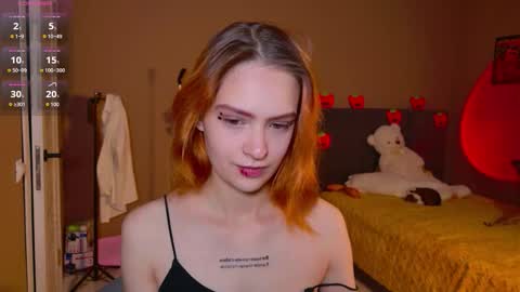 Snapshot of kimmycutes chatting on 11/09/25, 12:53 KimmyCutes online show from 11/09/25, 12:53