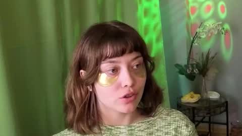 kina_ka online show from 10/18/25, 06:58