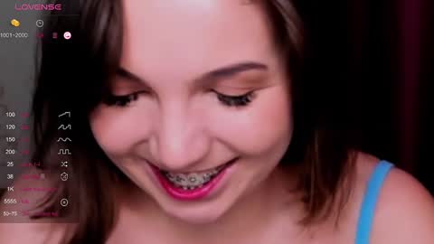 Snapshot of kindhazelhere_ chatting on 02/10/25, 11:15 Hazel online show from 02/10/25, 11:15