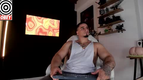 King Bear online show from 11/03/25, 02:18