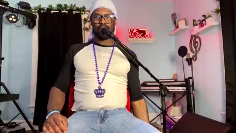 KC online show from 02/06/25, 02:44