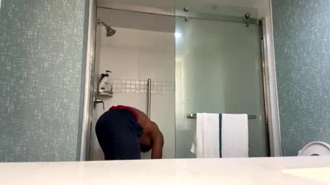 kingfinesse26 online show from 10/30/25, 03:02