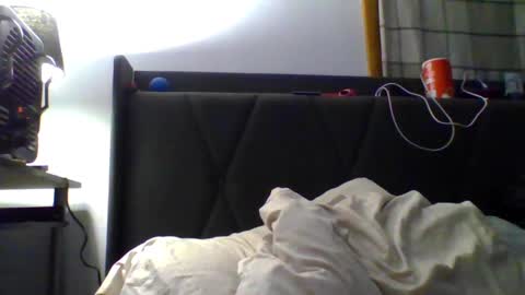 Snapshot of kingrocc chatting on 10/17/25, 05:54 king chocolate and im always looking for friends to come thru online show from 10/17/25, 05:54
