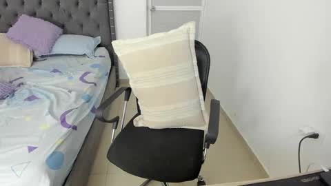 DOMINANT ALPHA KINGS online show from 10/08/25, 11:24