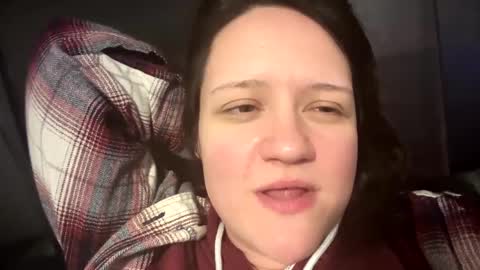 Snapshot of kinkbitch25 chatting on 01/27/25, 03:04 Kinkbitch online show from 01/27/25, 03:04