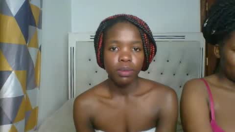 kinky_aria online show from 10/06/25, 02:53