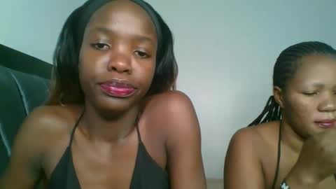 kinky_aria online show from 10/09/25, 05:44