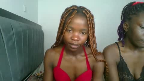 kinky_aria online show from 11/10/25, 02:27