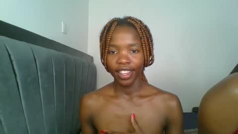 kinky_aria online show from 11/18/25, 11:37