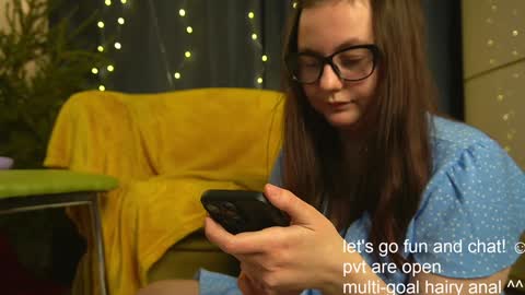 Snapshot of kinky_malina chatting on 12/30/24, 11:15 Heeey My name - Rose. Chat w me here or -  online show from 12/30/24, 11:15