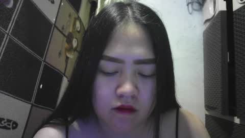 Snapshot of kinkyhotcumm chatting on 02/21/25, 09:00 KAREN online show from 02/21/25, 09:00