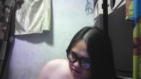 Snapshot of kinkyhotcumm chatting on 02/27/25, 04:10 KAREN online show from 02/27/25, 04:10