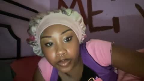 Snapshot of kinkykittee chatting on 12/02/24, 10:28 Bunniii online show from 12/02/24, 10:28