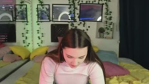 Snapshot of kira_jin chatting on 02/19/25, 12:33 kira_jin online show from 02/19/25, 12:33