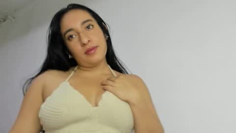 kira_stormm online show from 11/11/25, 03:34