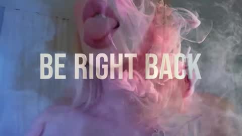 Snapshot of kiralotus chatting on 03/01/25, 08:23 little vampire online show from 03/01/25, 08:23