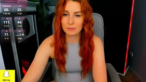 kiraxmoon online show from 02/23/25, 10:17
