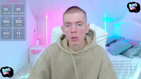    online show from 10/13/25, 09:09