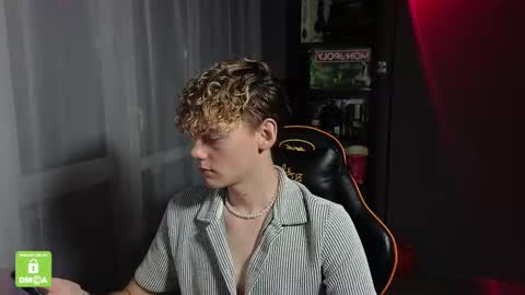 Kirill and Andrey online show from 10/15/25, 12:44