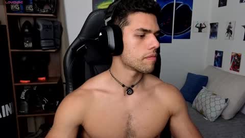 Snapshot of kiritosexhot chatting on 10/27/25, 02:26 Jacob online show from 10/27/25, 02:26