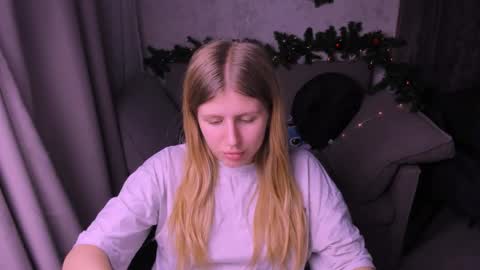 Kira online show from 12/13/24, 09:41