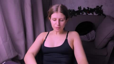 Kira online show from 01/16/25, 06:59