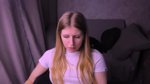 Kira online show from 01/21/25, 08:00