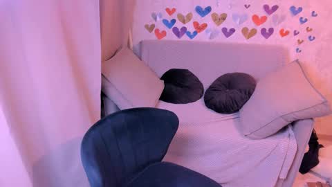 Kira online show from 02/19/25, 08:20