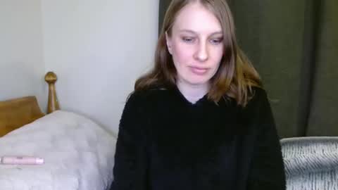 Snapshot of kissallie chatting on 02/05/25, 10:44 Allie online show from 02/05/25, 10:44